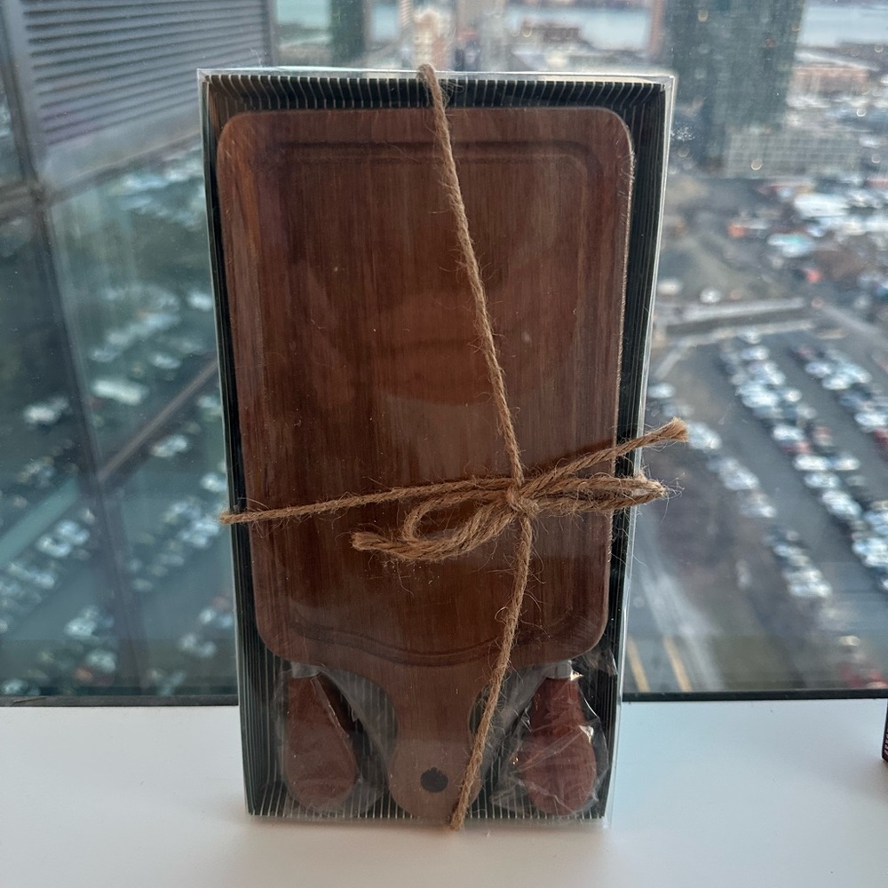 Elegant Brown Wooden Serving Board Set